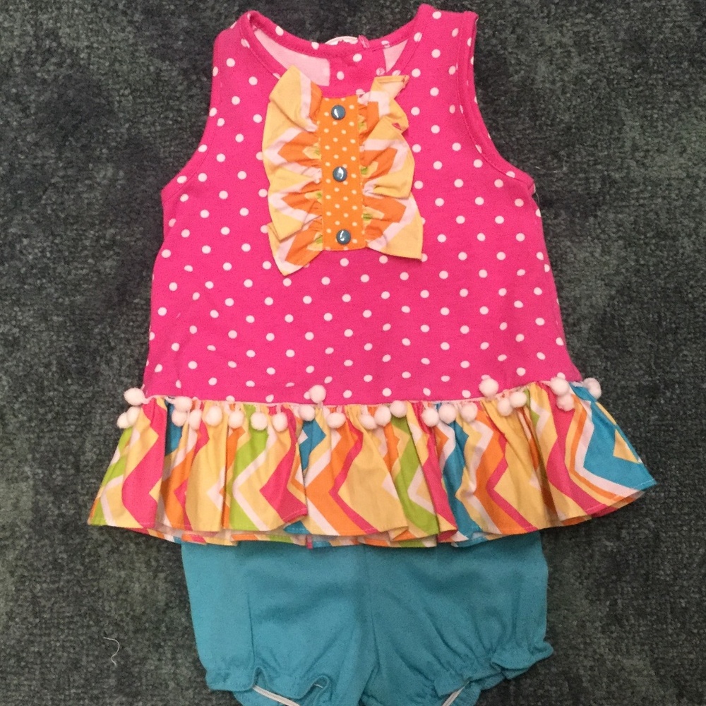 NEW - Girls 2-piece set